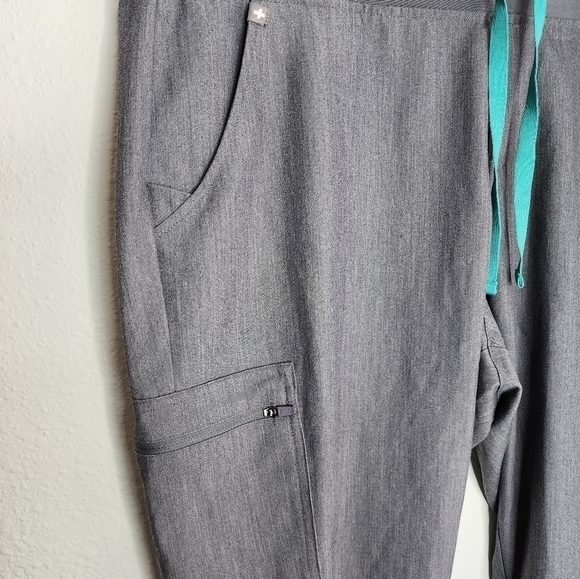 Figs NWT Zamora Jogger Scrub Pants Graphite XXL - Picture 2 of 10
